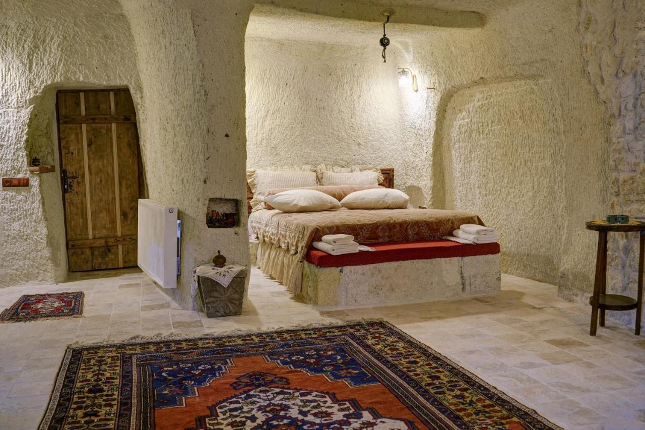 Gibos Cave Hotel أوروغوبْ المظهر الخارجي الصورة