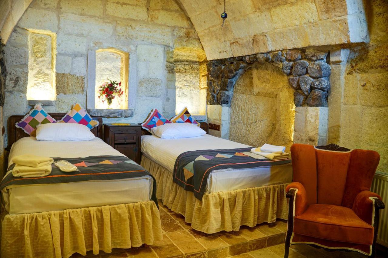 Gibos Cave Hotel أوروغوبْ المظهر الخارجي الصورة