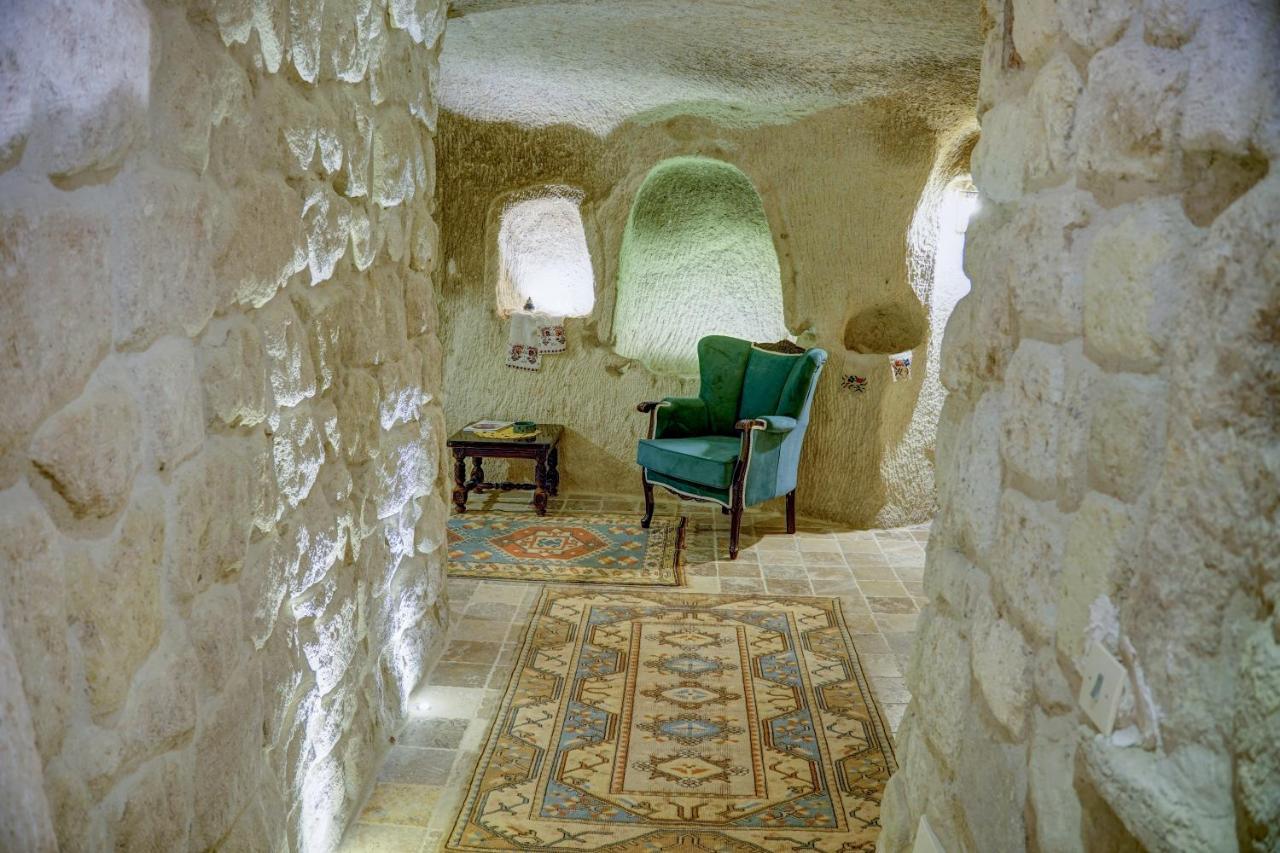Gibos Cave Hotel أوروغوبْ المظهر الخارجي الصورة