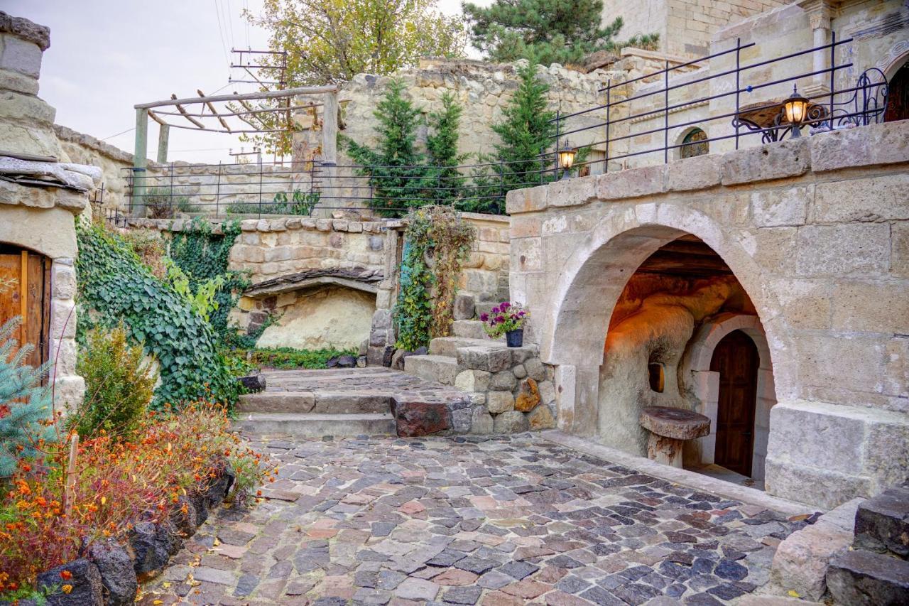 Gibos Cave Hotel أوروغوبْ المظهر الخارجي الصورة