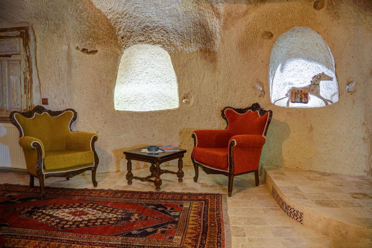 Gibos Cave Hotel أوروغوبْ المظهر الخارجي الصورة
