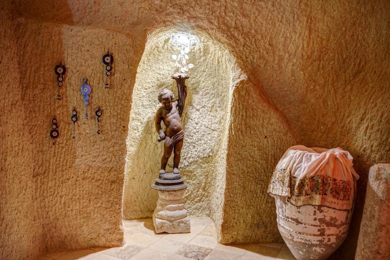 Gibos Cave Hotel أوروغوبْ المظهر الخارجي الصورة